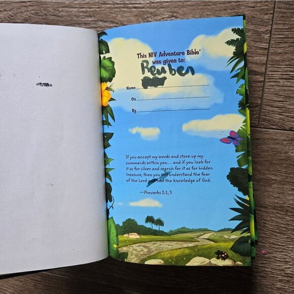 NIV Adventure Bible with Compass Design - Picture 2 of 6